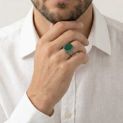 Silver solitaire men ring with oval jade