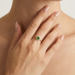 Cushion green quartz gold ring