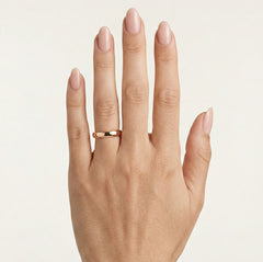 Elegantní snubní prsteny z růžového zlata o šířce 4 mm