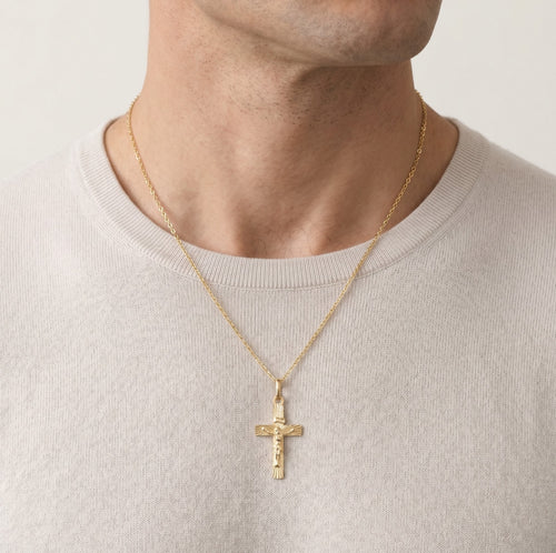 Pendentif crucifix en or jaune