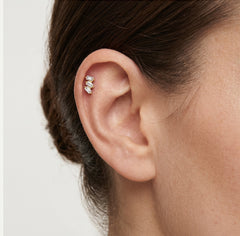 Chic women piercing in yellow gold