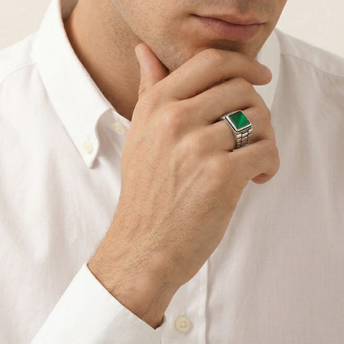 Silver solitaire men ring with princess jade