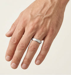 White gold shiny wedding ring