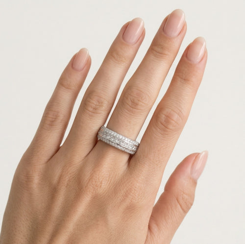 Stříbrný prsten s trojřadým vzorem