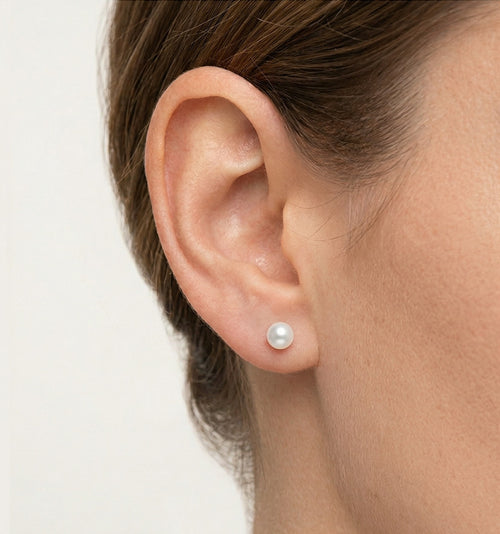 Jednoduché stříbrné perlové náušnice