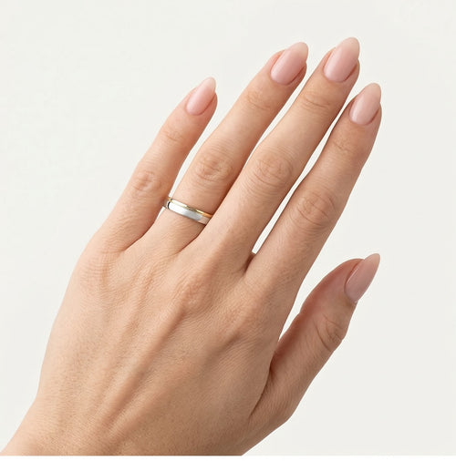 Anillo de boda pulido bicolor de oro