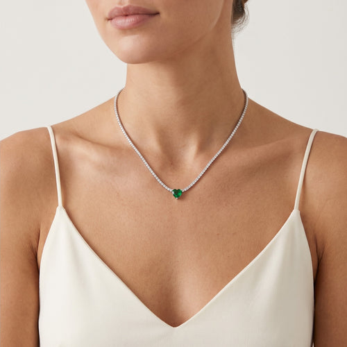 Sterling-Silber Halskette mit Herz-Smaragd