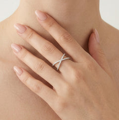 Chic X design silver women ring