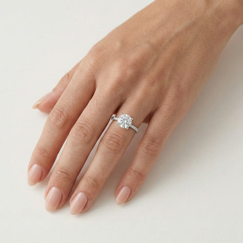 Velký prsten bílé zlato