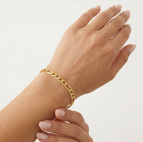 Pulsera sencilla de oro masiva tipo Figaro