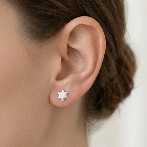 Pendientes de botón de oro blanco estrella brillante