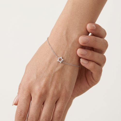 Pulsera de plata con adorable estrella