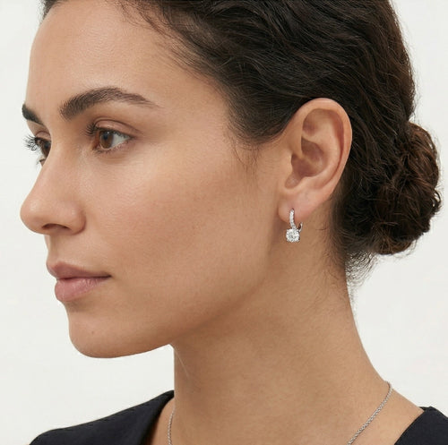 Accent white gold earrings