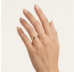 Anillo de boda de oro amarillo atemporal