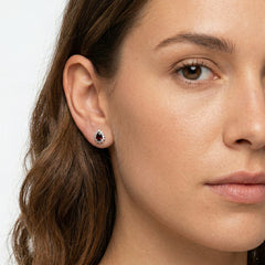 Pear garnet earrings