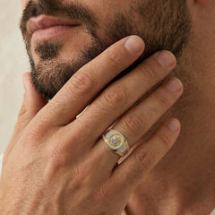 Dvoubarevný zlatý prsten s kotvou a kubickými zirkony