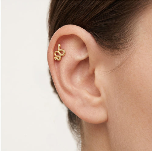 Elegantní dámský piercing s hadím designem
