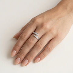 Bague en argent non finie avec zirconia baguette