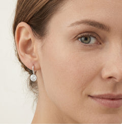 Boucles d’oreilles élégantes en argent sterling avec oxyde de zirconium