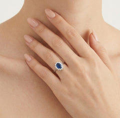 Bague halo en argent sterling avec saphir