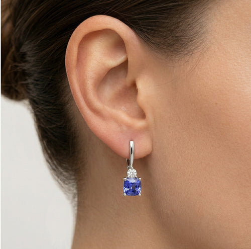 Náušnice s cushion tanzanitem