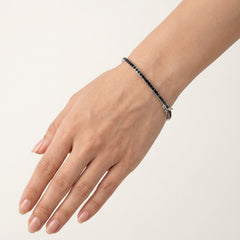 Pulsera tennis de plata con ónix.