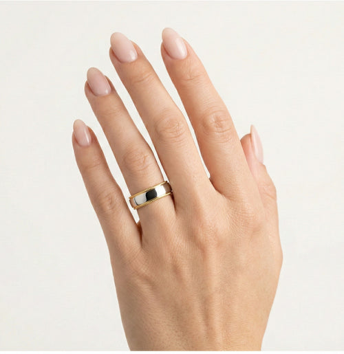 Alliances en or jaune et blanc