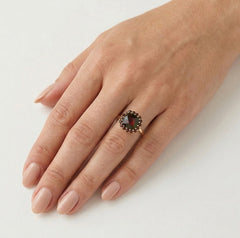 Kissen- und runde Granat-Harmonie-Ring