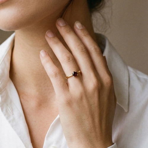 Classic garnet round fine step cut women ring