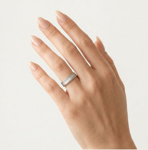 Anillos de boda de oro blanco mate