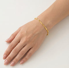 Pulsera rectangular de oro