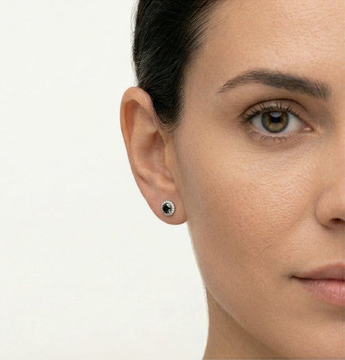 Silver stud earrings with round onyx