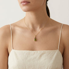Pendentif en or 14 ct avec pierres de moldavite et grenat
