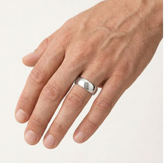 Anillo clásico ancho de oro blanco