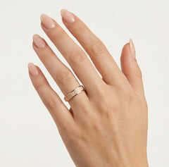 Anillo de boda de oro rosa con acabado mate