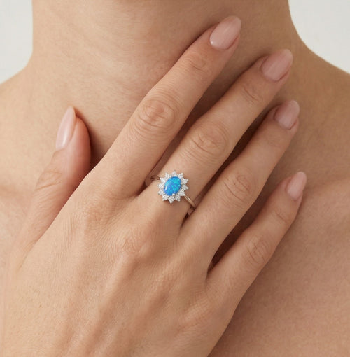 Anillo de ópalo azul real