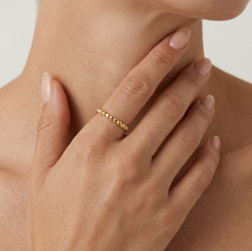 Anillo burbujeante de oro amarillo