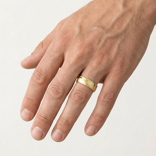 Anillos de boda de oro amarillo y blanco mate