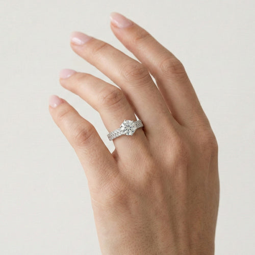 Elegantní prsten bílé zlato