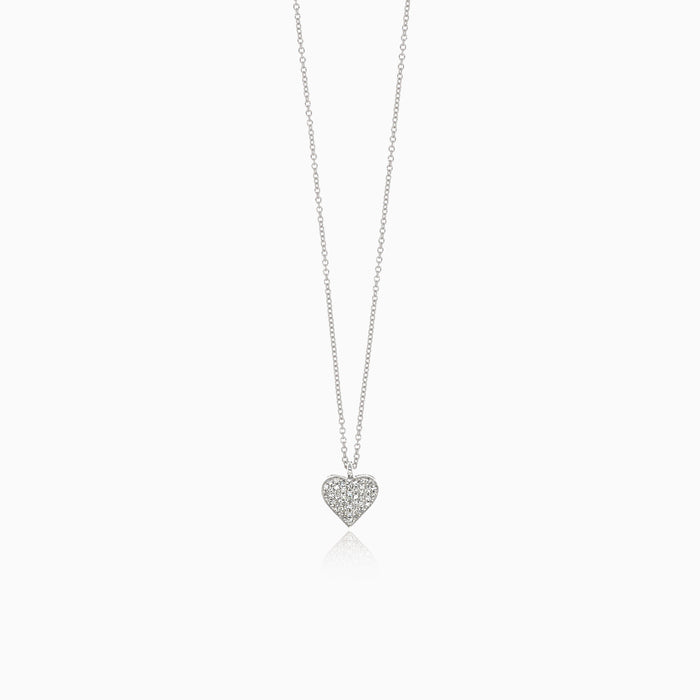 Collar de oro blanco con corazón de diamante