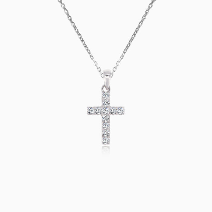 Croix en diamant sobre en or blanc