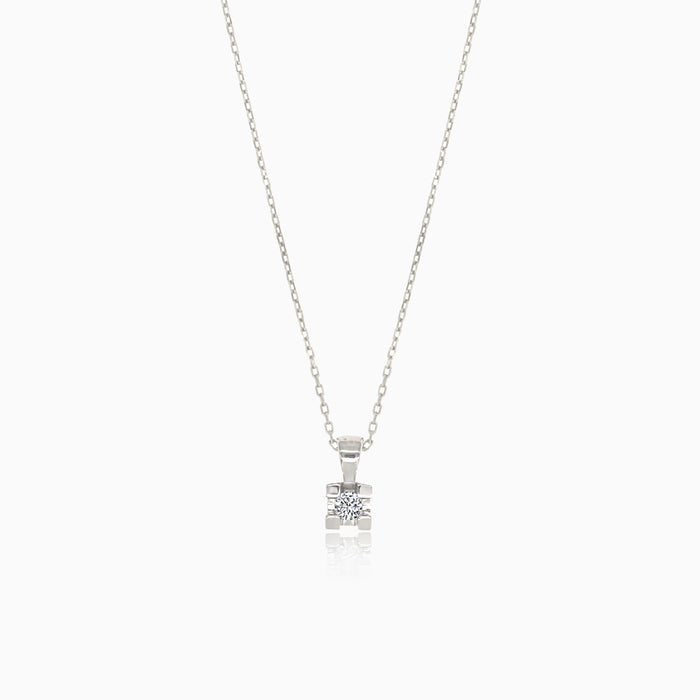 Náhrdelník s jedním diamantem