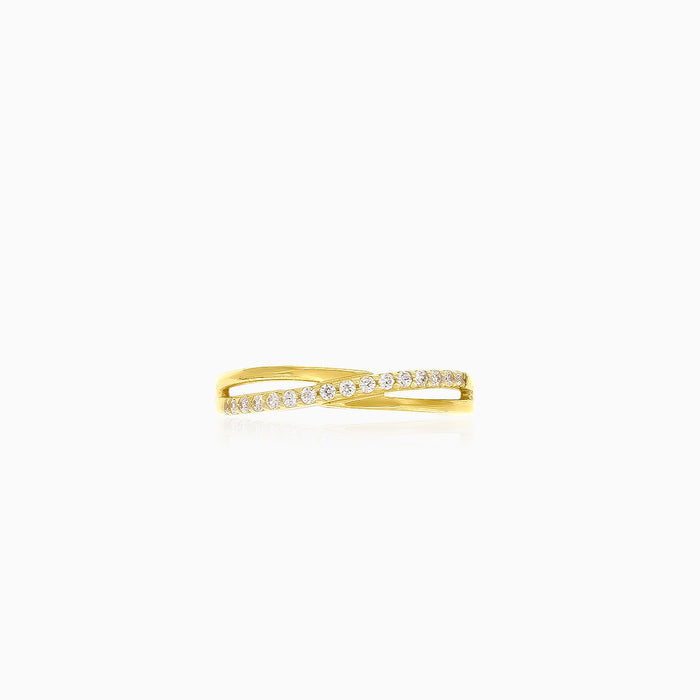 Kreuz-und-quer-Wellenband-Goldring
