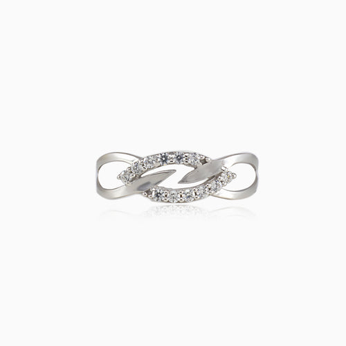 White gold ring with cubic zirconia