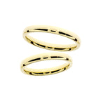 Classic smooth yellow gold wedding ring