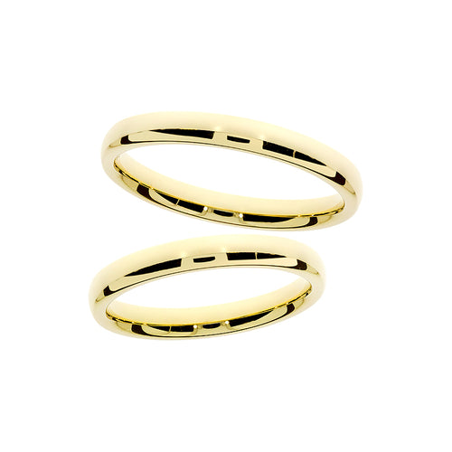 Classic smooth yellow gold wedding ring