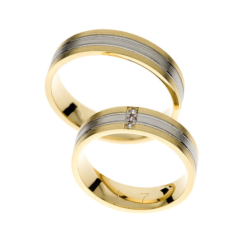 Elegant white and yellow gold wedding ring