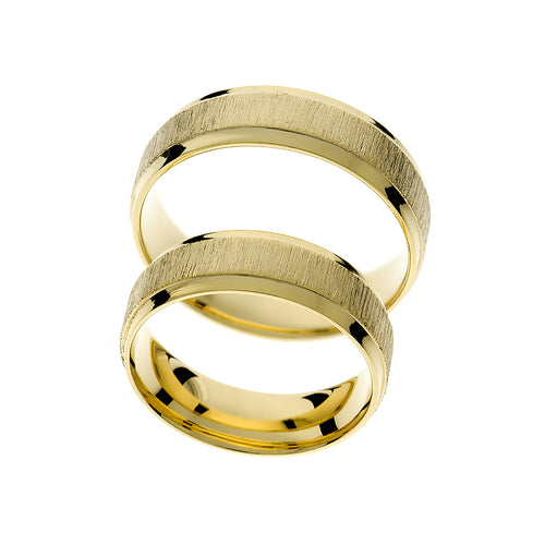 Bold yellow gold wedding ring