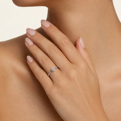White Gold Curved Zirconia Ring