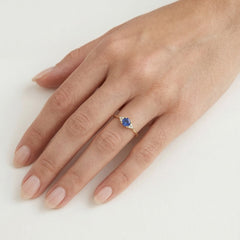 Blue sapphire yellow gold ring